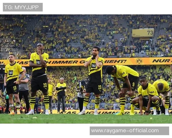 世界杯激战多特蒙德凭点球险胜尤文图斯全场沸腾瞬间回顾