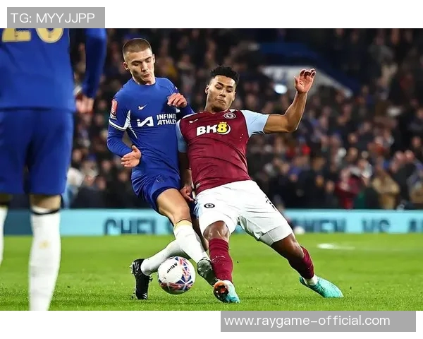 英超激战：拜仁4-0横扫皇马全场集锦引爆激情时刻