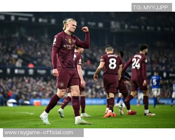 西甲赛场惊现冷门曼联狂胜热刺引发全场轰动解析 西甲赛场惊现冷门曼联狂胜热刺引发全场轰动解析