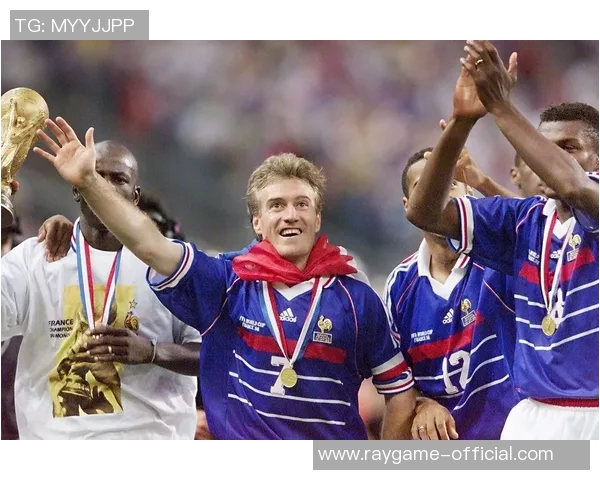 莱比锡逆袭巴黎圣日耳曼国王杯四球大胜引发历史冷门震撼全场 莱比锡逆袭巴黎圣日耳曼国王杯四球大胜引发历史冷门震撼全场