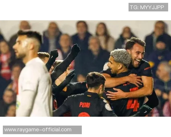 国王杯激战巴萨逆转热刺红牌风波引发全场热议与点评